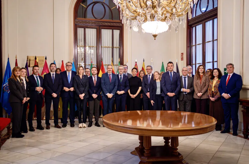  Cantabria exige al Gobierno de España un compromiso «claro» e «inquebrantable» para defender la PAC, la política pesquera y los fondos de cohesión