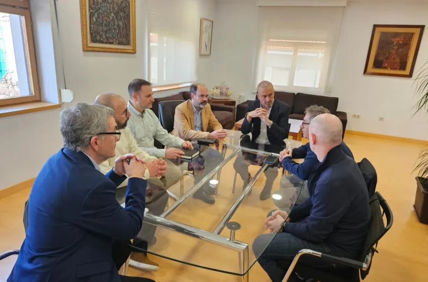 Noticias de Cantabria | El Cántabro | El Ayuntamiento traslada el apoyo del Ayuntamiento al Comité de Empresa de Solvay ante el ERE anunciado