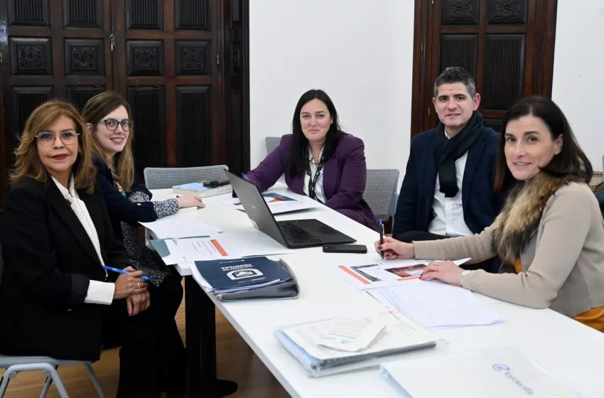 Santander impulsará el nuevo grado de la UC en Inteligencia de Negocio y Analítica de Datos