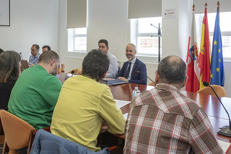  Aprobadas las plantillas orgánicas del próximo curso, con un incremento de 201 plazas docentes, y la modificación de la orden reguladora del empleo docente interino