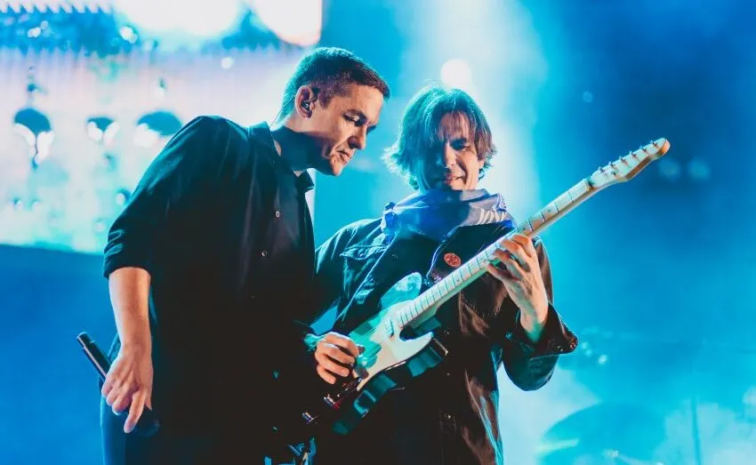 ASTILLERO VIVIÓ UNA NOCHE INOLVIDABLE CON MALDITA NEREA Y MÁS DE 12.000 PERSONAS DISFRUTANDO DE SU DIRECTO