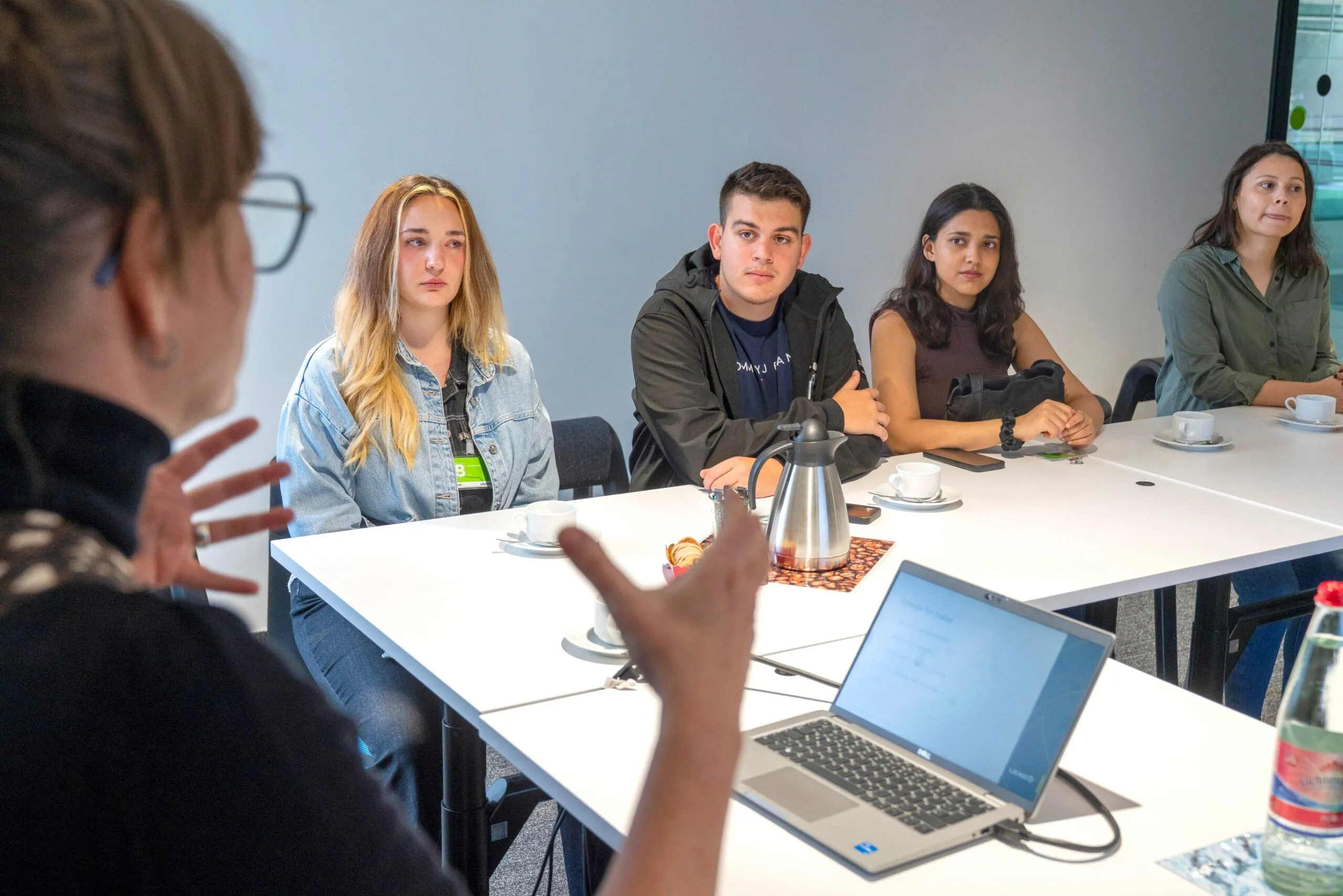 La UC abre la puerta a talento europeo para las empresas cántabras