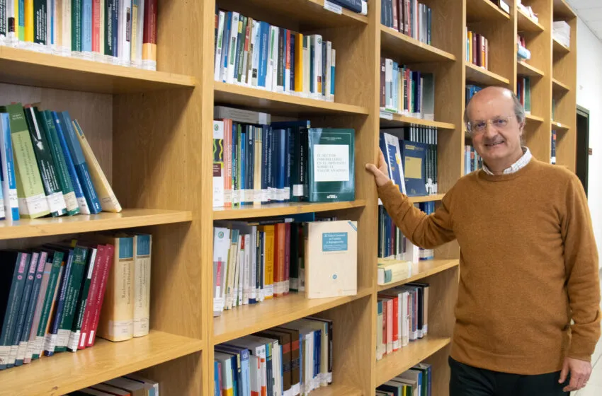 Juan Enrique Varona, catedrático de Derecho Financiero y Tributario, Premio de Investigación Juan María Parés 2025 del Consejo Social UC
