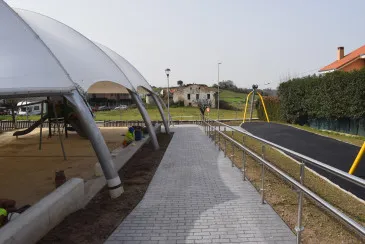  Piélagos inaugurará mañana, viernes, con una gran fiesta el primer parque infantil cubierto del municipio en el Barrio San José de Boo
