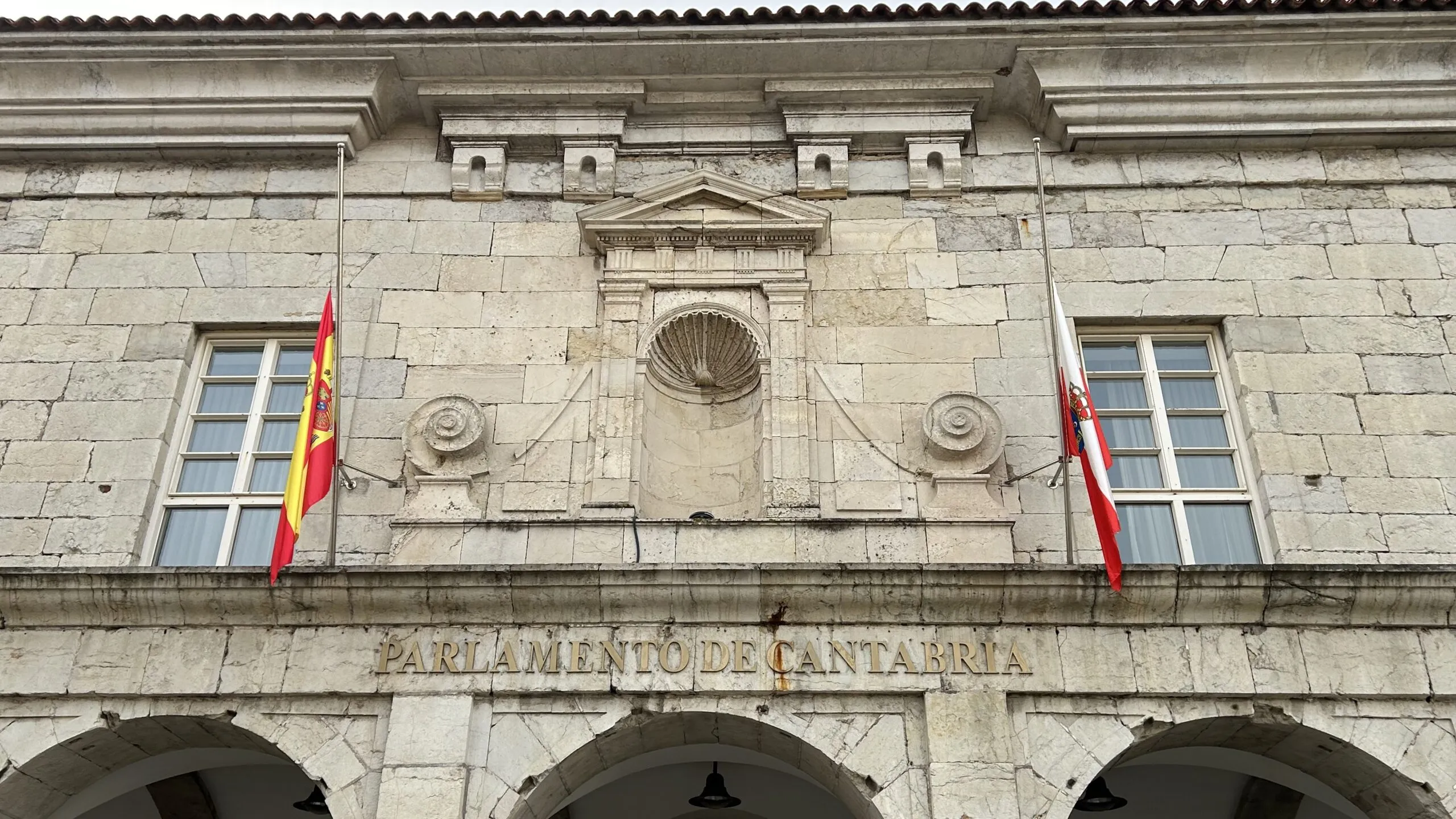 El Parlamento de Cantabria lanza “Mujeres, sin límites, sin barreras”: un año de debate sobre igualdad que culminará con un homenaje histórico