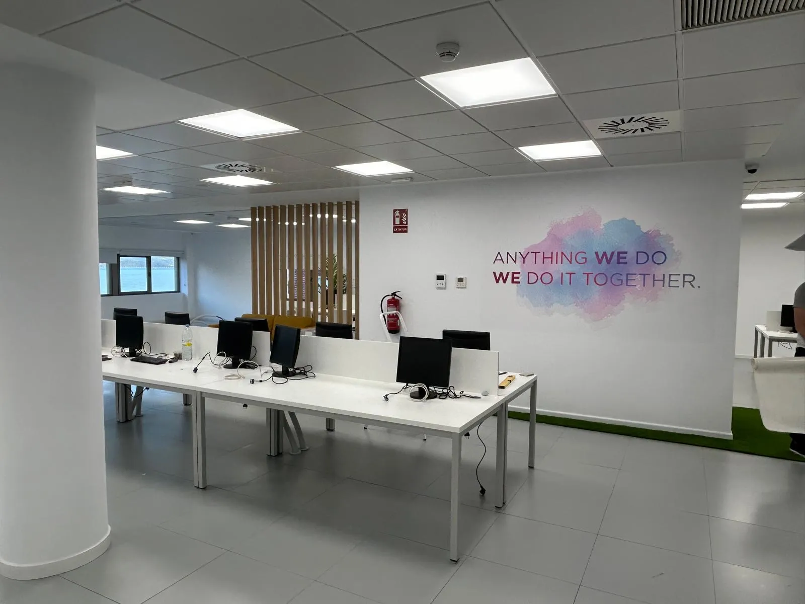 Intelcia refuerza su presencia en España con un nuevo centro operativo en Santander