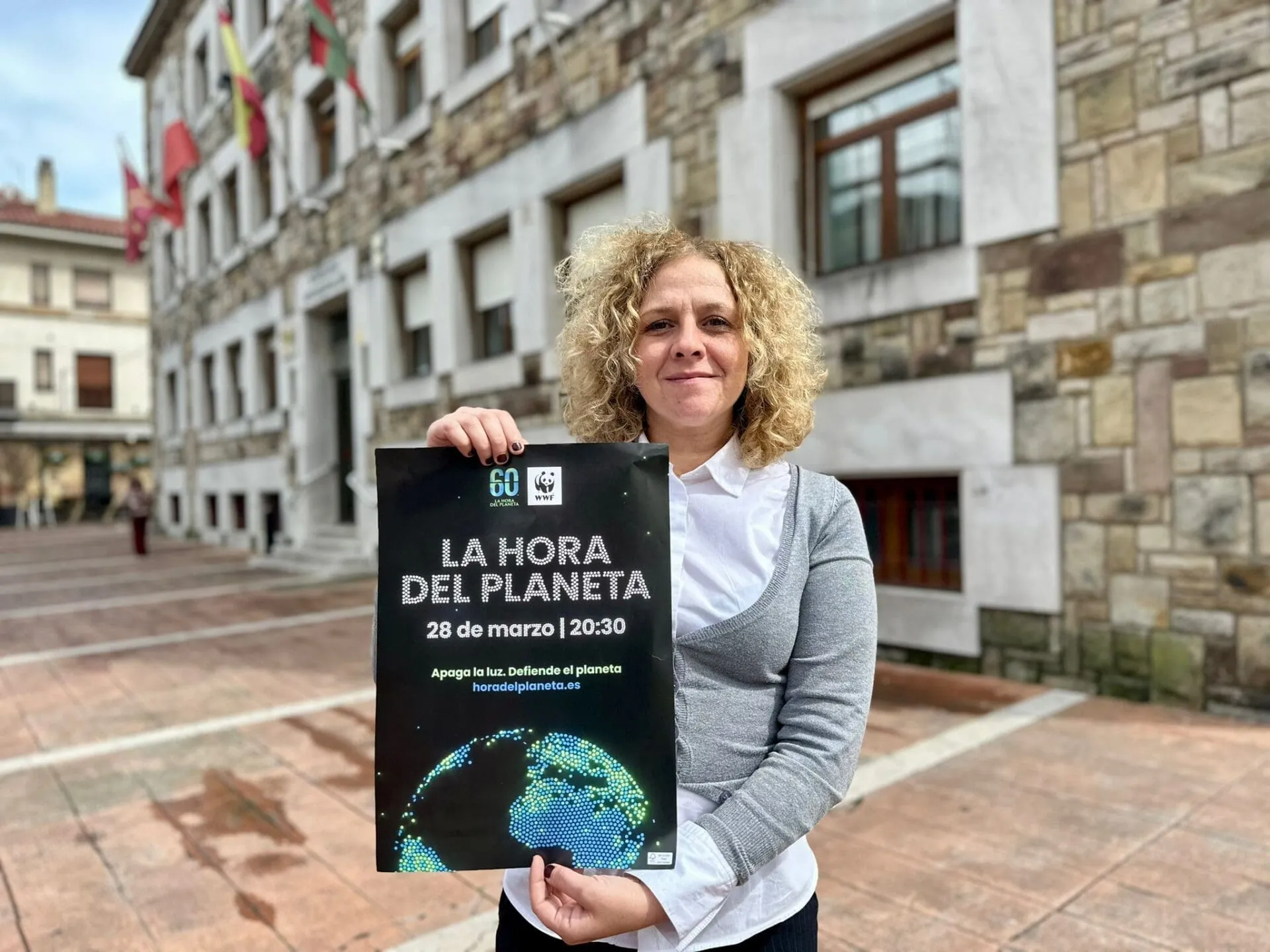 Torrelavega se suma a “La Hora del Planeta” en el 20º aniversario de la iniciativa global contra el cambio climático