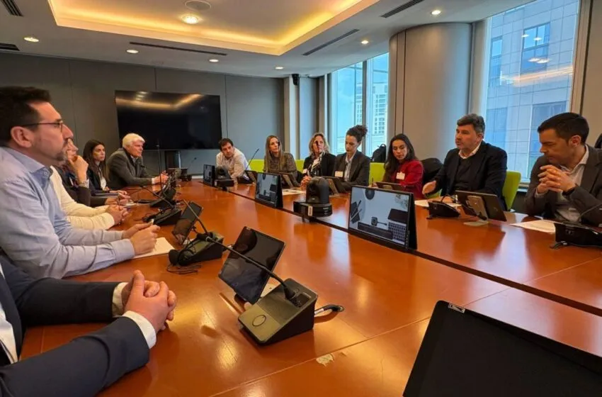  LOS GRUPOS DE ACCIÓN COSTERA DEFIENDEN EN BRUSELAS EL PAPEL DEL DESARROLLO LOCAL PARTICIPATIVO EN EL FUTURO DE LAS POLÍTICAS PESQUERAS EUROPEAS