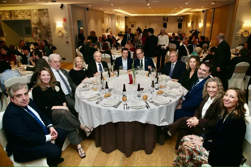 Arasti acompaña a los ingenieros industriales en la celebración de su fiesta patronal de San José