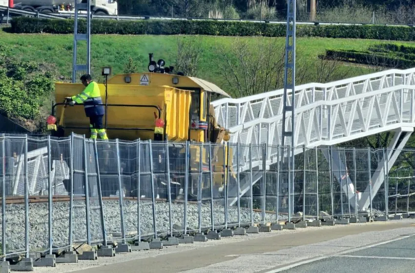  AVISO: apertura de la prolongación de la pasarela peatonal que cruza la vía auxiliar