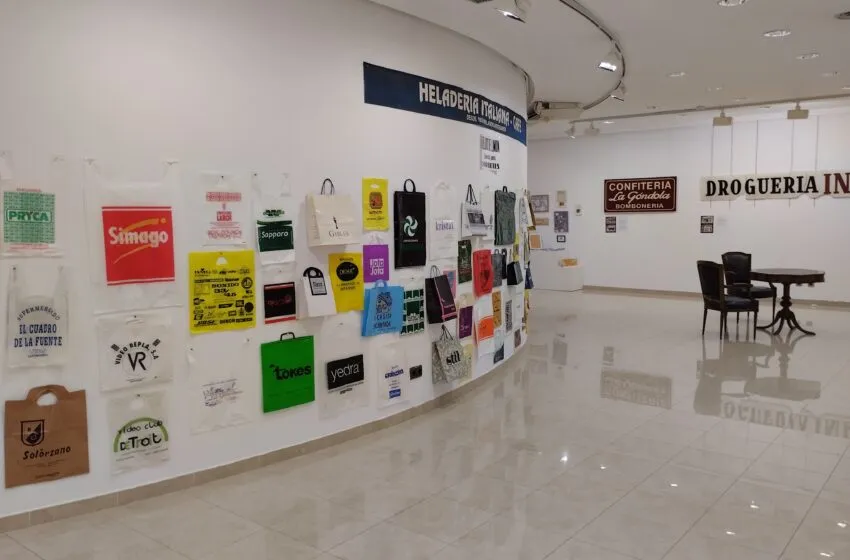 El archivo del patrimonio gráfico de Cantabria se queda sin sede: Santatipo busca un nuevo hogar para su colección