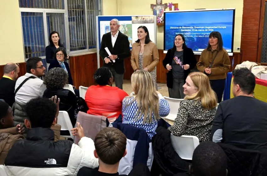 Igual felicita al colegio Compañía de María “por su implicación en proyectos innovadores"