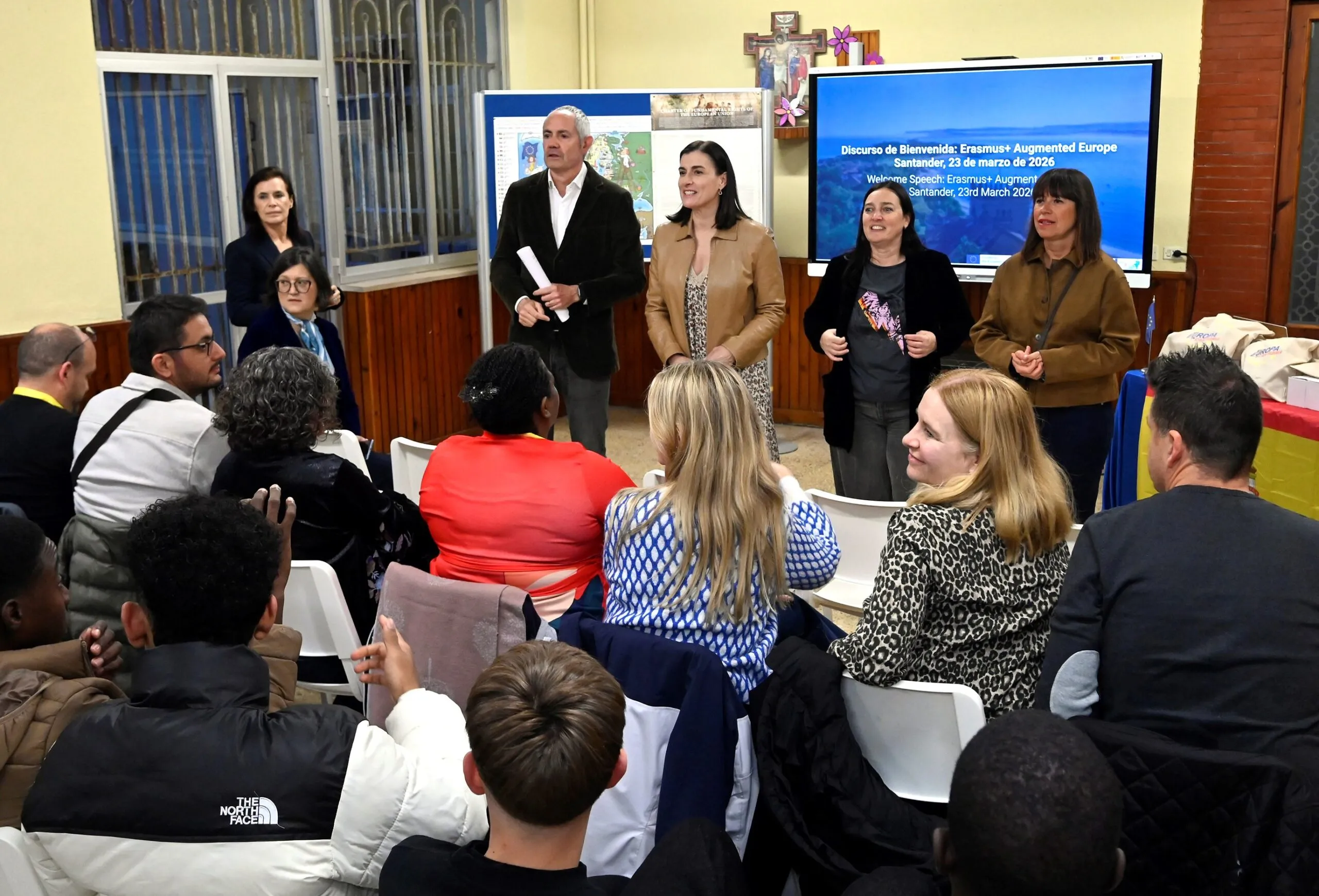 Igual felicita al colegio Compañía de María “por su implicación en proyectos innovadores"