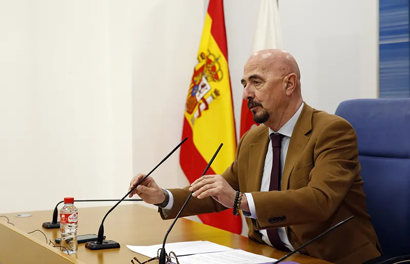 Cantabria comparte «de forma unánime» con el resto de comunidades autónomas la «imperiosa necesidad» de que el Ministerio vuelva a la senda de la negociación