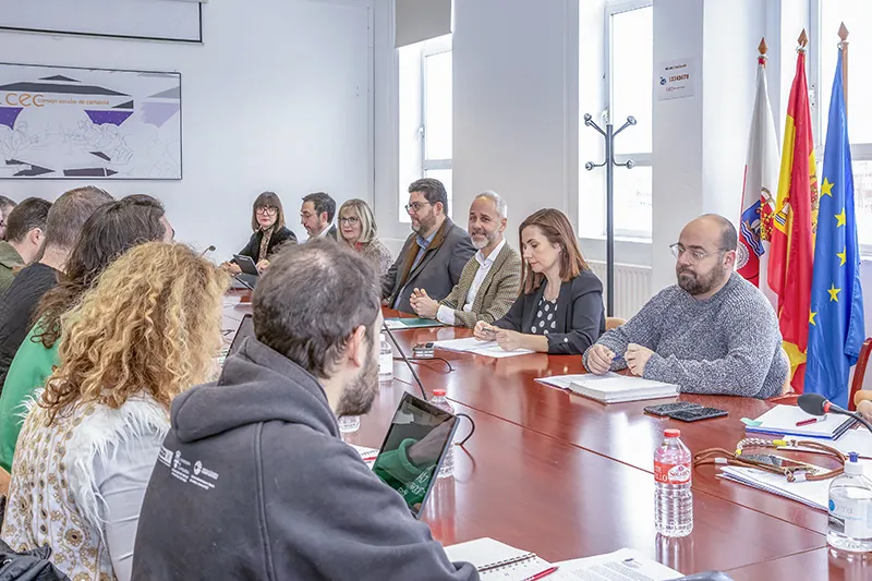 Silva confía en llegar a un acuerdo con los docentes y cree que los aspectos pendientes «no son infranqueables»