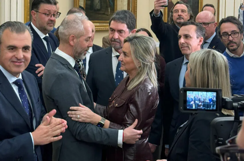  Cantabria solicita un grupo de trabajo y financiación para abordar una bajada progresiva de ratios y la reducción de horas docentes