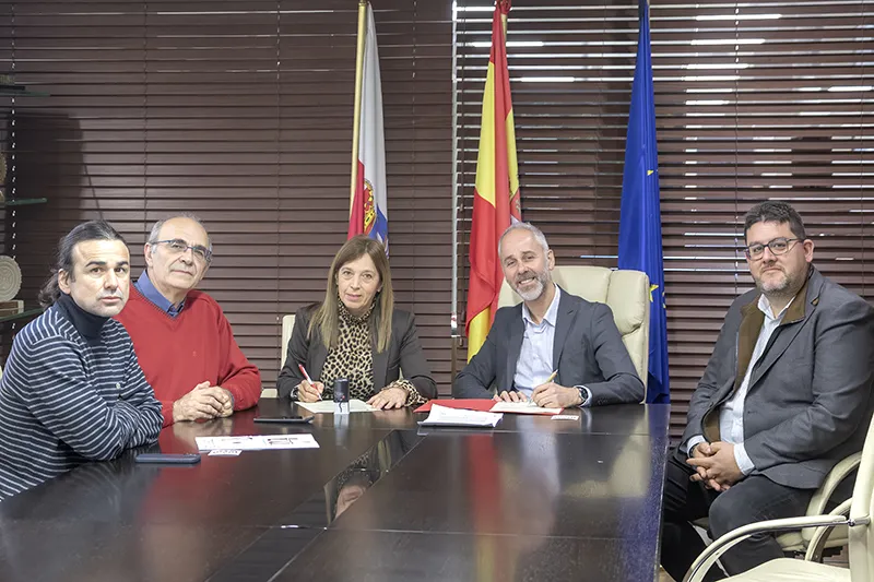 El sindicato TÚ se adhiere al acuerdo por la mejora salarial de los docentes no universitarios de Cantabria