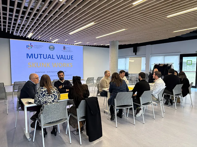 Empresas del PCTCAN y nómadas digitales residentes en Cantabria exploran nuevas vías de colaboración en BISALIA Co.Lab