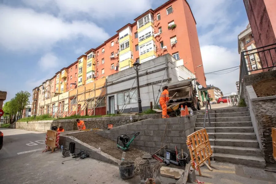 Noticias de Cantabria | El Cántabro | Camargo mejora la seguridad y la accesibilidad en Muriedas en la confluencia de Alcalde Arche y Avenida de la Libertad