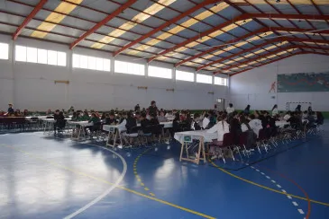  160 estudiantes de 6 cooperativas de enseñanza de Cantabria y del IES Valle de Piélagos compiten en Vioño en una olimpiada con la palabra como protagonista