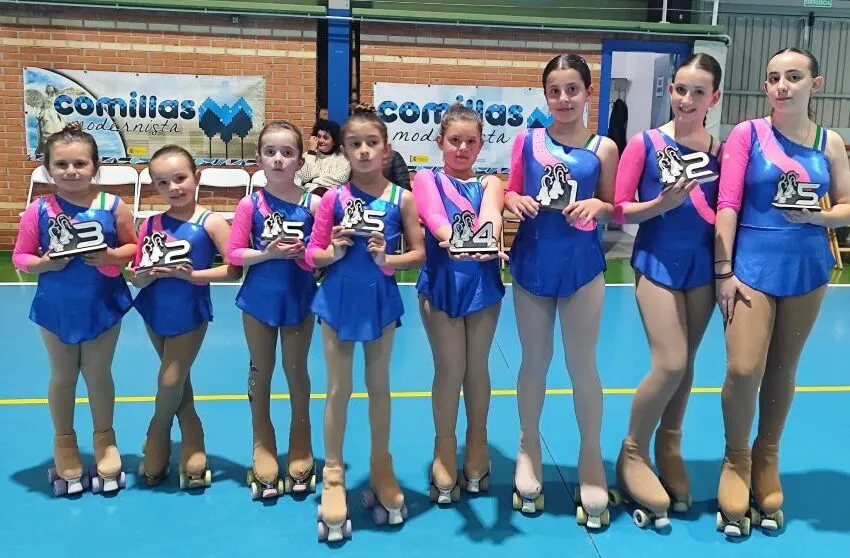 Noticias de Cantabria | El Cántabro | El club de Argoños brilla en Comillas: ocho patinadoras firman un gran papel en el trofeo