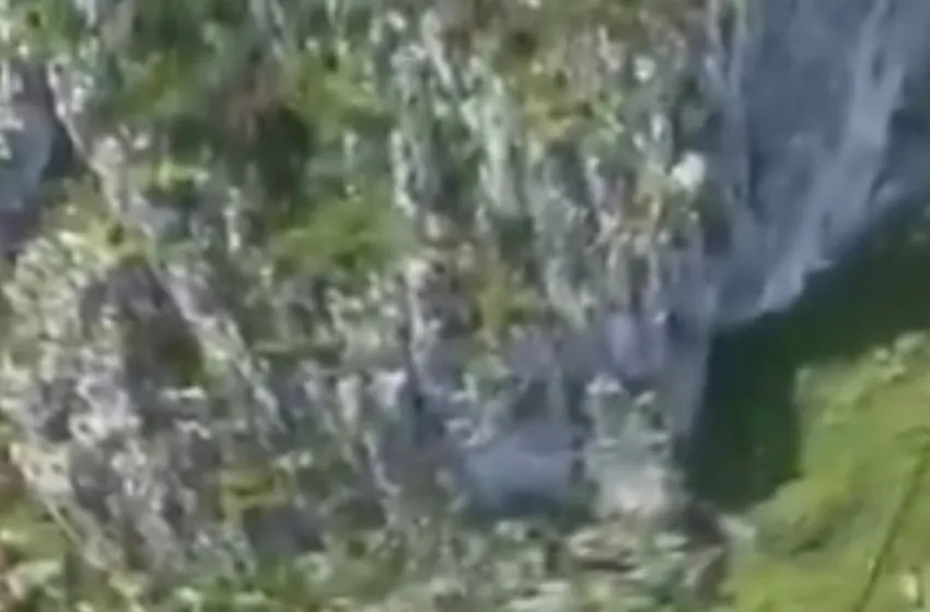  Evacuada en helicóptero tras sufrir una grave lesión en el monte Candina durante una ruta