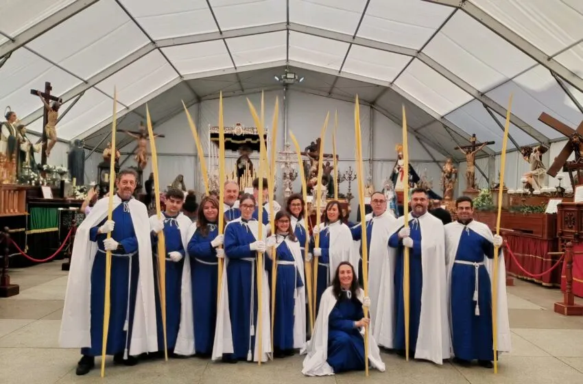  La Cofradía Salesiana del Cristo del Amparo debuta con éxito en la Semana Santa de Santander