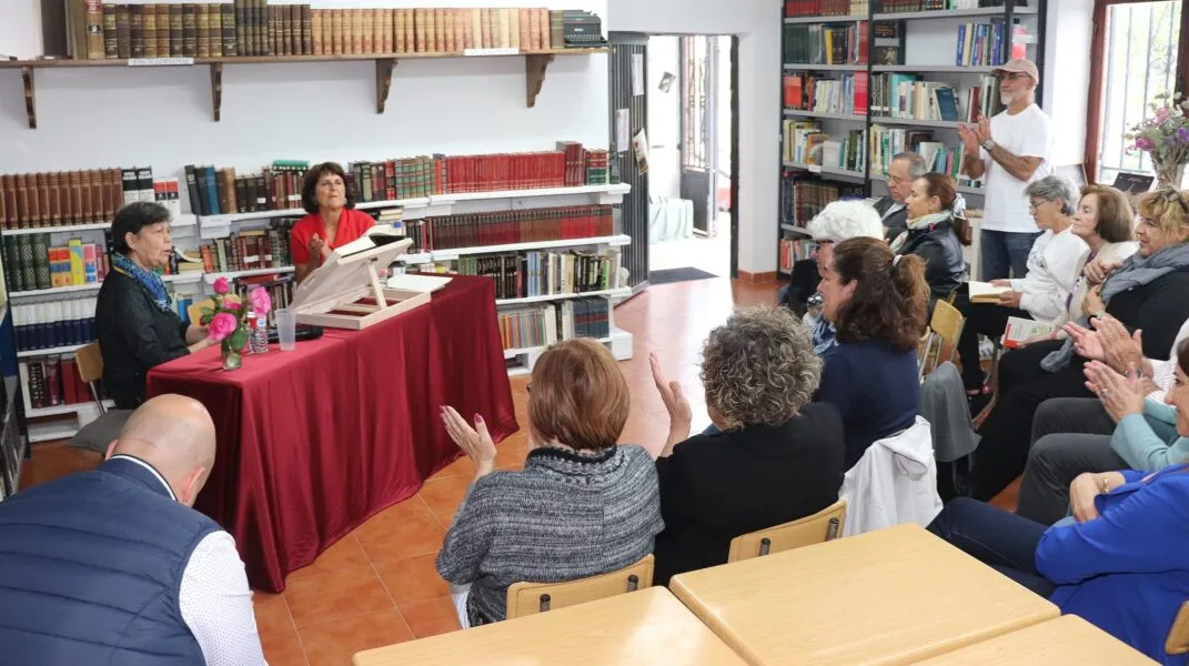 Noticias de Cantabria | El Cántabro | La Biblioteca de La Revilla acoge actividades por el Día del Libro