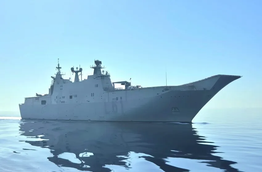 Noticias de Cantabria | El Cántabro | El portaaviones Juan Carlos I abre al público en Santander: así puedes visitarlo este fin de semana