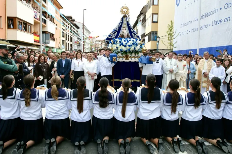 Noticias de Cantabria | El Cántabro | Las consejeras de Presidencia y de Desarrollo Rural asisten en San Vicente de la Barquera a la fiesta de La Folía