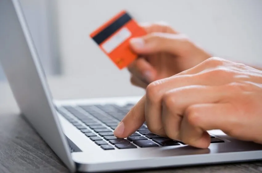 Si un producto con un coste elevado aparece anunciado por un coste inusualmente bajo, es muy probable que se trate de un engaño (Foto: Oficina de Comunicación)