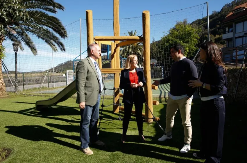  Urrutia inaugura las obras de reforma y adaptación de dos parques infantiles en Limpias