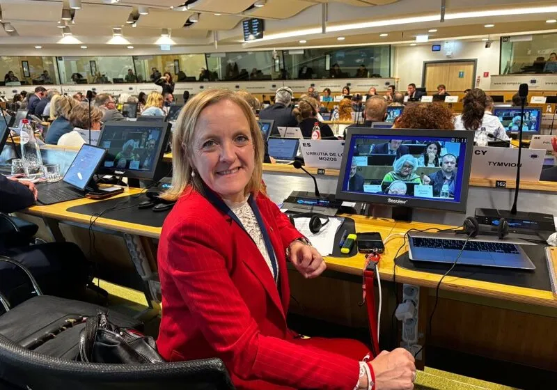  El Ejecutivo cántabro rechaza en Bruselas la propuesta de la PAC que reduce el presupuesto y centraliza las decisiones: «Es inasumible e inaceptable» para la comunidad