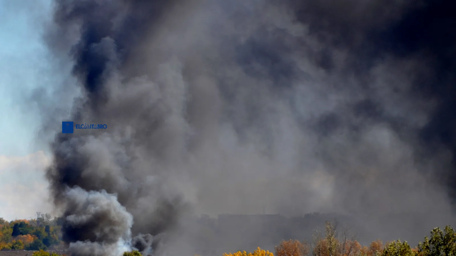 El Gobierno recomienda a los grupos de riesgo limitar la actividad exterior y el uso de mascarilla en la zona centro occidental