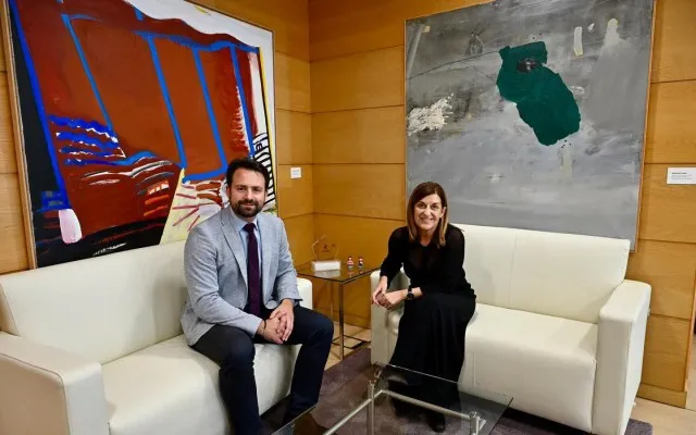 Noticias de Cantabria | El Cántabro | Buruaga y Queipo presiden un encuentro popular astur-cántabro para analizar la realidad y el futuro de ambas comunidades