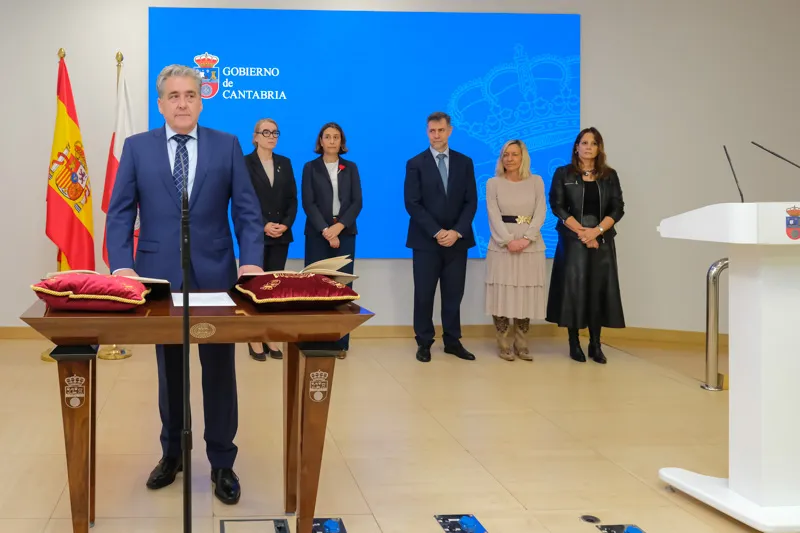 En nuevo director general de Turismo y Hosteleria, Jose Luis López Vielba, en su toma de posesión. Foto: Raul Lucio