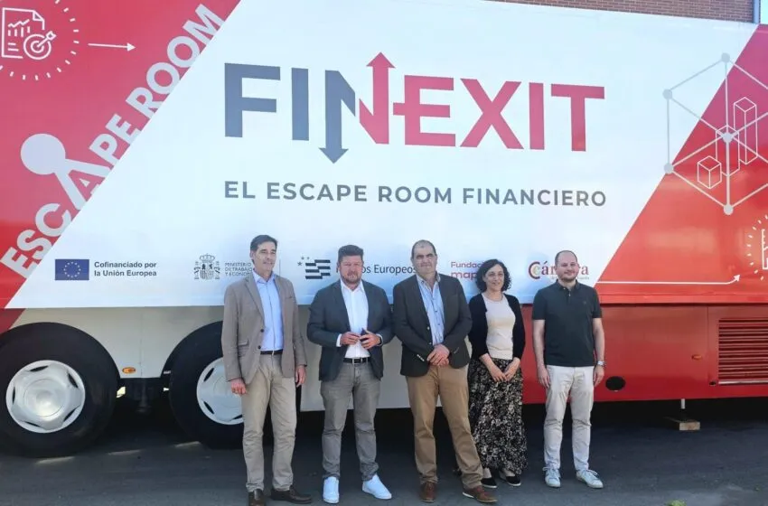 Noticias de Cantabria | El Cántabro | La tercera edición de FINEXIT, el ‘escape room’ itinerante de educación financiera para estudiantes de FP, llega a Torrelavega