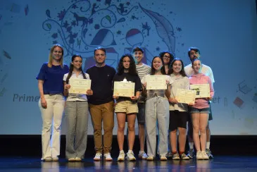 Noticias de Cantabria | El Cántabro | Alicia Amutio, Emma Crespo y Nora González, ganadoras de la I Olimpiada literaria del Colegio Antonio Robinet de Vioño