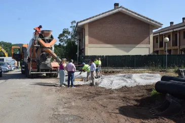Noticias de Cantabria | El Cántabro | Piélagos amplía y mejora la canalización de las aguas pluviales en el Barrio de La Isla en Renedo atendiendo una reivindicación largamente demanda por los vecinos