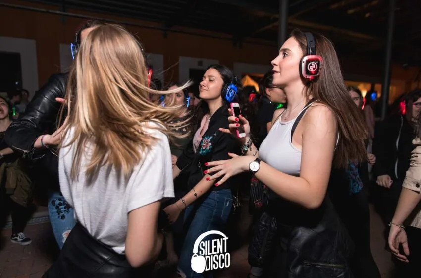 Noticias de Cantabria | El Cántabro | El Centro Botín dará la bienvenida al verano con una “Silent Disco” para 300 personas
