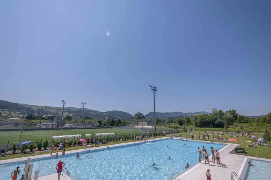 Noticias de Cantabria | El Cántabro | El 5 de junio abren sus puertas las piscinas de verano de Torrelavega