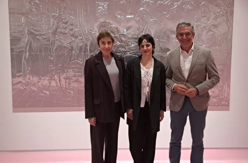 Noticias de Cantabria | El Cántabro | El Palacete del Embarcadero exhibe ‘Wetlands’, la propuesta contemporánea de Paula Santomé sobre mito, memoria y simbolismo