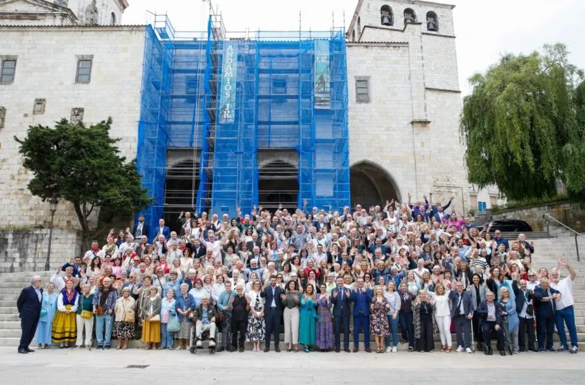  Cantabria felicita a la Asociación de Personas Sordas por crear un lugar donde «encontrarse, participar, compartir y sentirse parte activa de la sociedad»