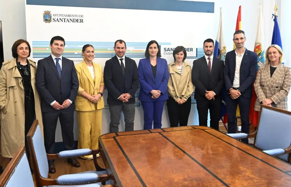Noticias de Cantabria | El Cántabro | Ayuntamiento y la empresa Ingecid firman un convenio para programas en el centro López-Dóriga