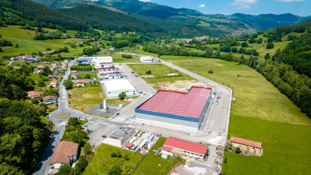 Noticias de Cantabria | El Cántabro | La empresa Recyason adquiere una parcela en el polígono industrial de Alto Asón para impulsar un proyecto de valorización de residuos de construcción