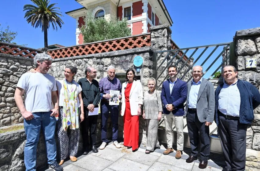Noticias de Cantabria | El Cántabro | La Ruta de Ilustres suma a la artista Isabel Garay con el descubrimiento de una nueva placa