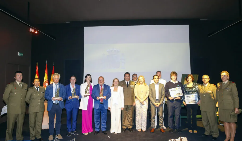 Noticias de Cantabria | El Cántabro | El Gobierno de Cantabria reafirma su apoyo y respeto a las Fuerzas Armadas en el Día de la Delegación de Defensa