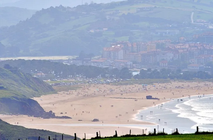  Salud Pública dictamina que el agua de baño de las playas del Tostadero y El Sable (Merón) de San Vicente de la Barquera es “excelente”