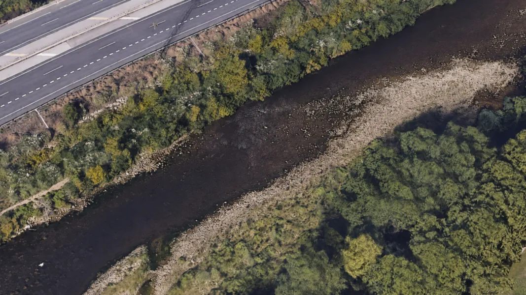 Noticias de Cantabria | El Cántabro | Tragedia en Torrelavega: hallan sin vida al joven desaparecido mientras se bañaba en el río Saja-Besaya