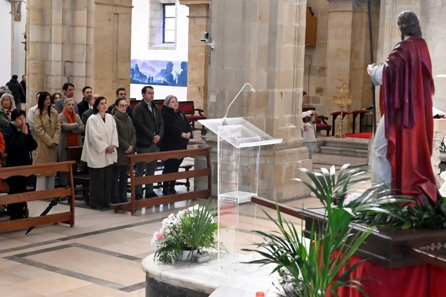 Noticias de Cantabria | El Cántabro | La alcaldesa de Santander asiste a la celebración del Voto de San Matías